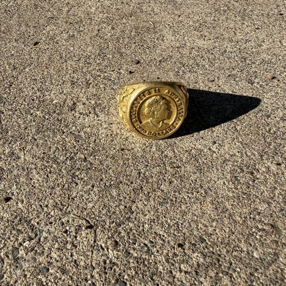 500 dollar coin Elizabeth II Australia ring